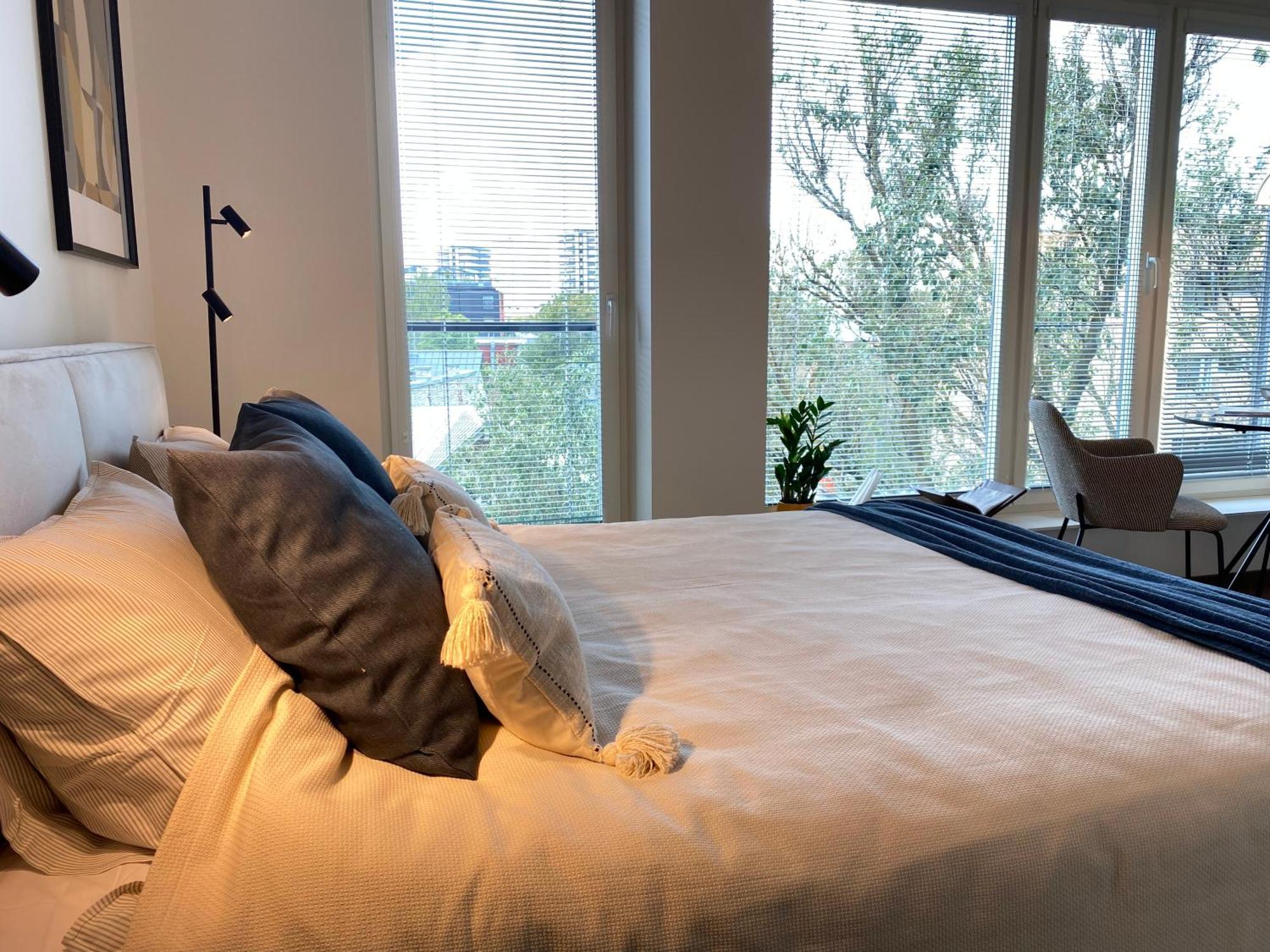 Elegance Apartment - City Centre Free Parking Талин Екстериор снимка